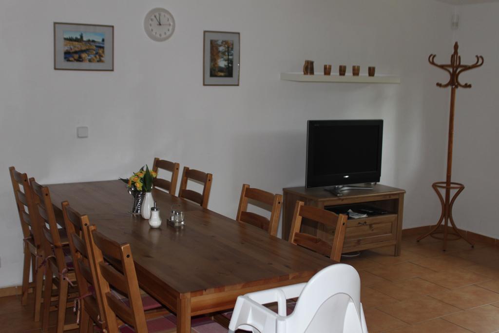 Apartmány Vydrýsek Srní Habitación foto